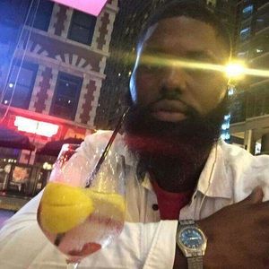 Meet your Posher, Jason